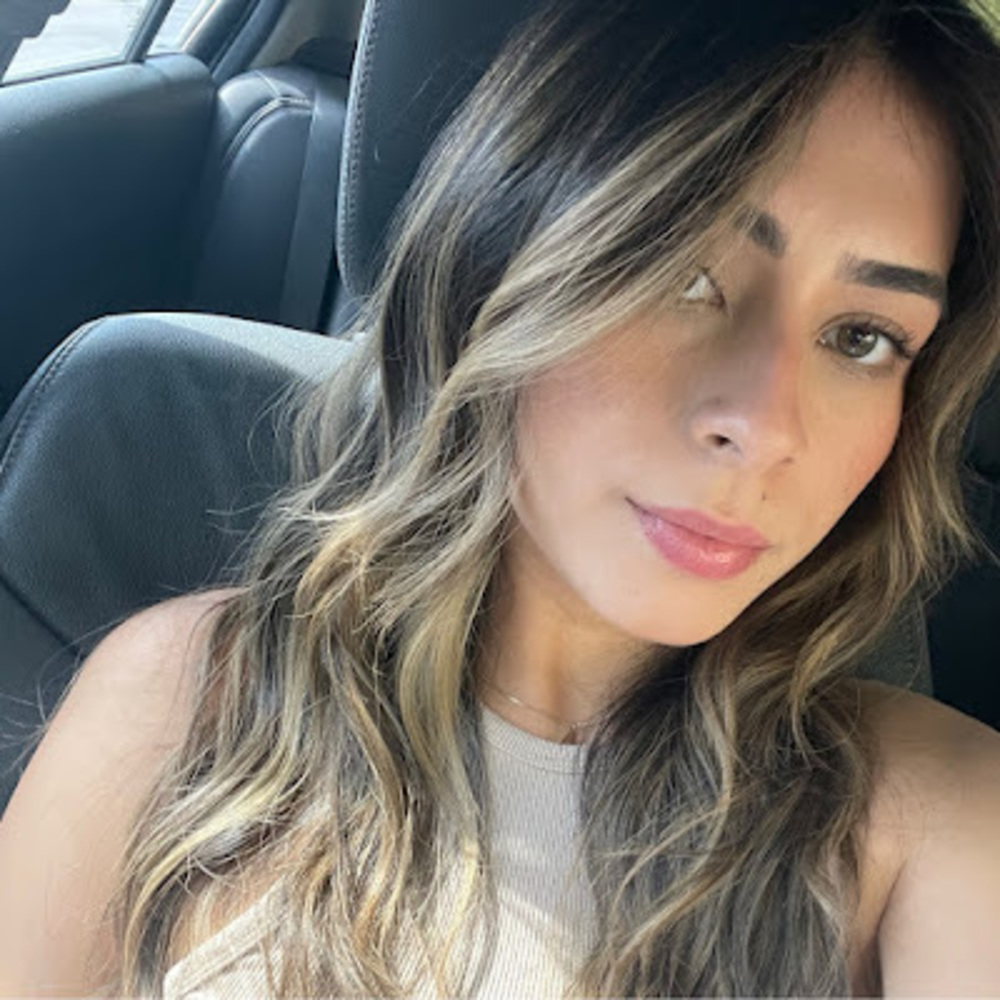 Meet your Posher, Arianna